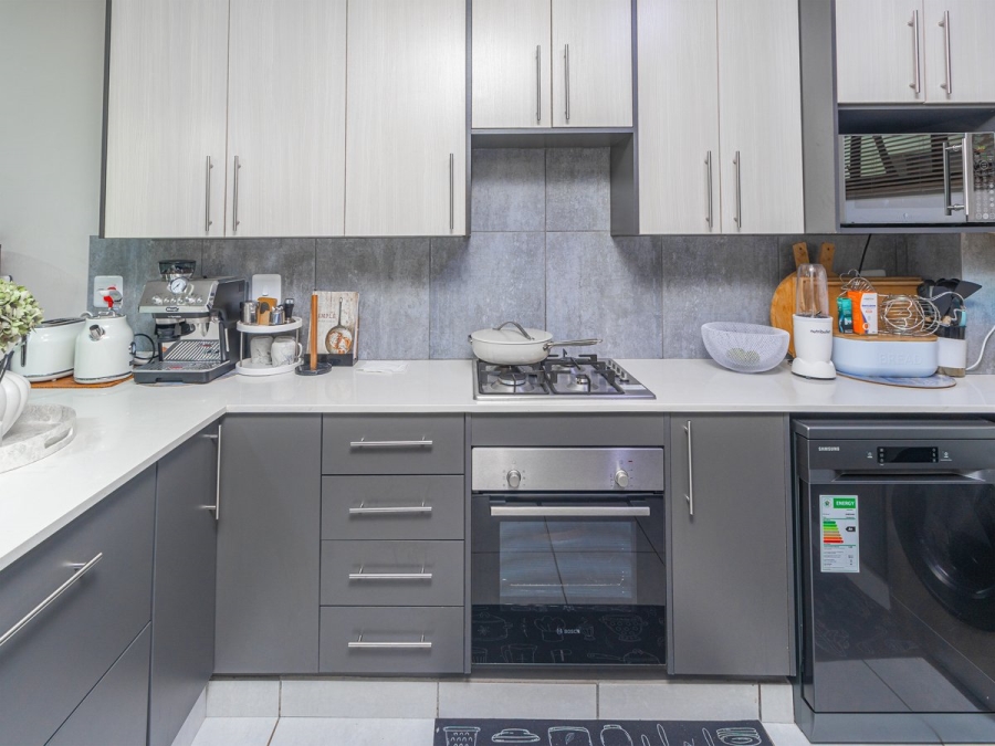 3 Bedroom Property for Sale in Melodie North West